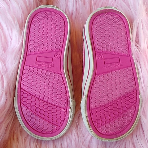 Hello Kitty Sanrio Little Girls Sneakers. Pinks & White. Sz 6M - Picture 8 of 11